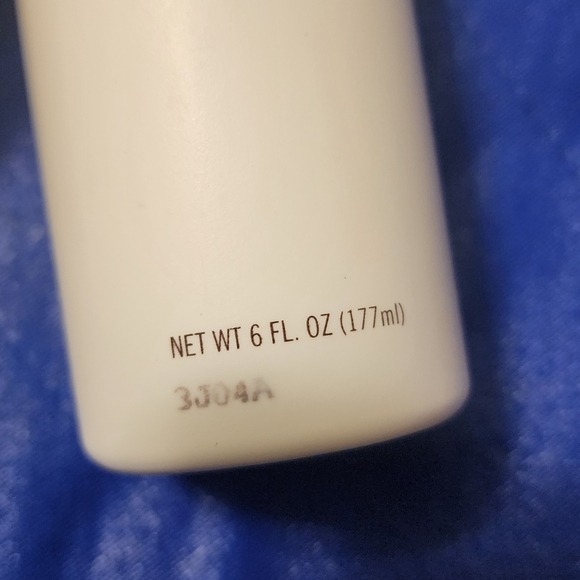 Coach Leather Cleaner - Picture 4 of 6